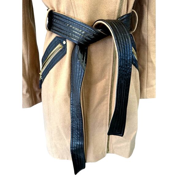 "VIA SPIGA" Stunning Wool Coat, Faux Fur Trim, Asymmetrical Zipper,Belted,8 - Picture 3 of 16